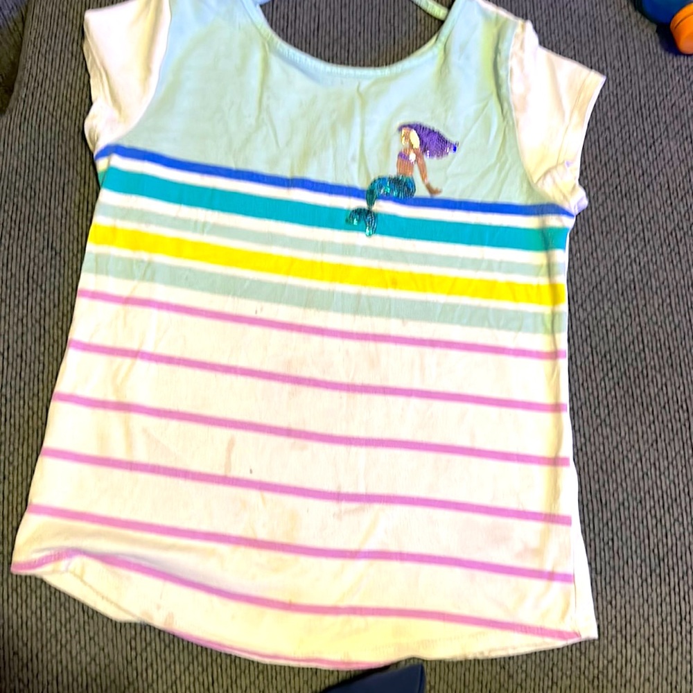 Girls shirt